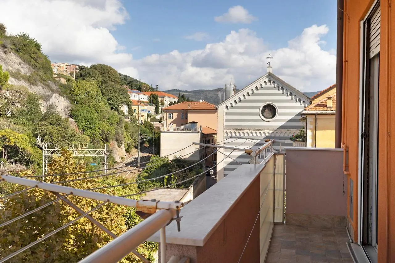 A Due Passi Dal Mare Apartment Pietra Ligure
